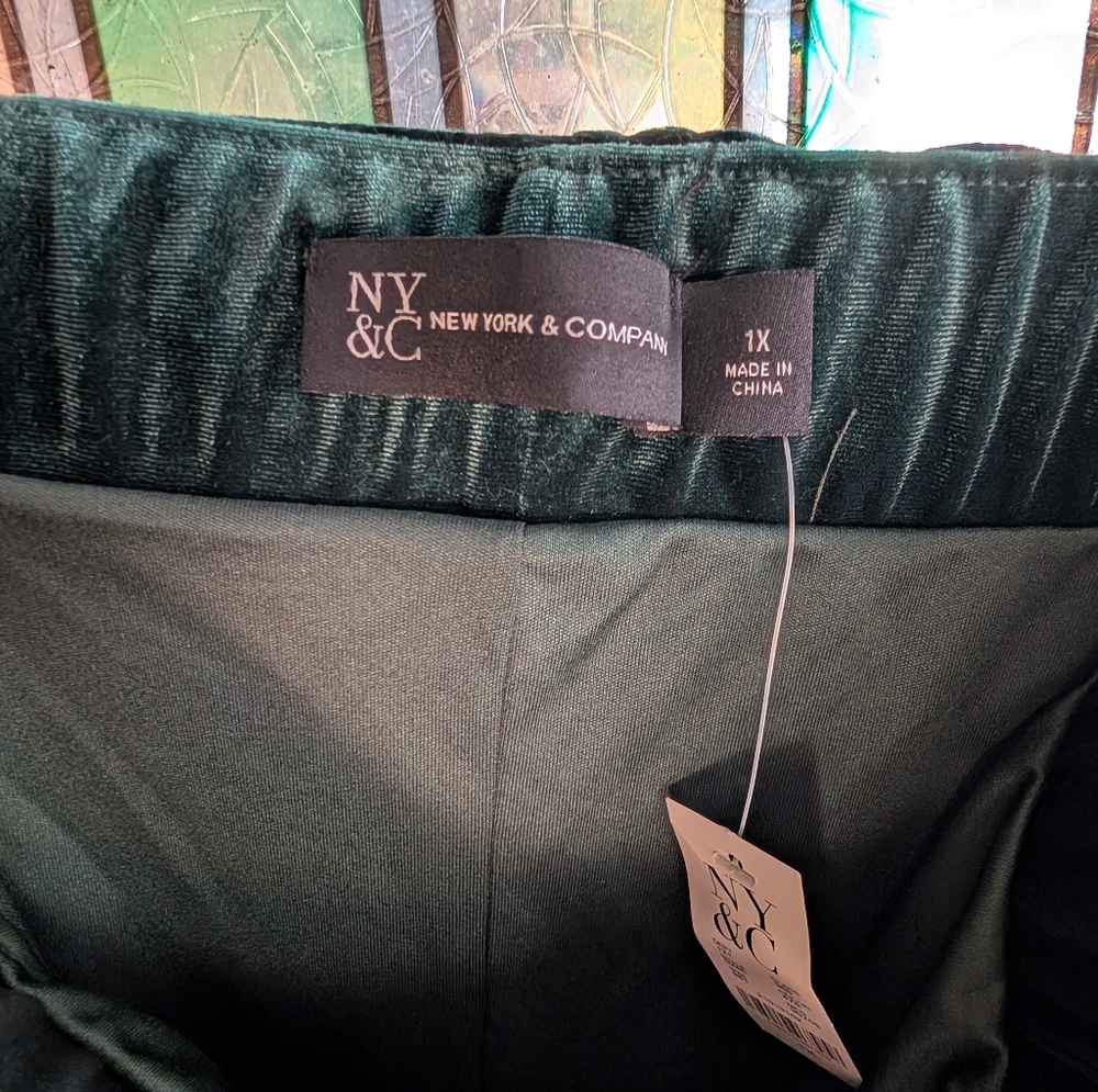 NY & Company Plus Size Velvet Midi Pencil Skirt - Picture 5 of 6